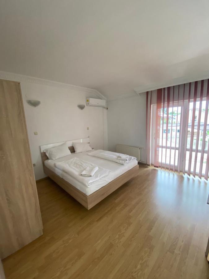 Vila Hubert Băile Felix Exterior foto