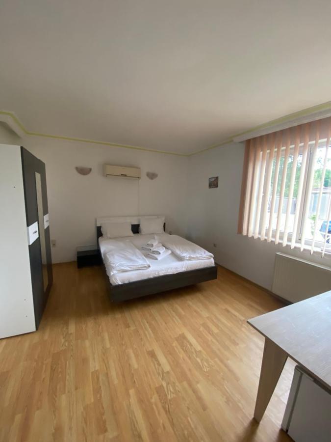 Vila Hubert Băile Felix Exterior foto